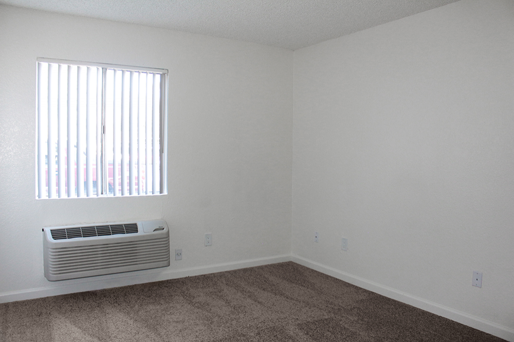This image is the visual representation of 2 bed 1 bath empty 6 in Casa Del Sol Apartments.